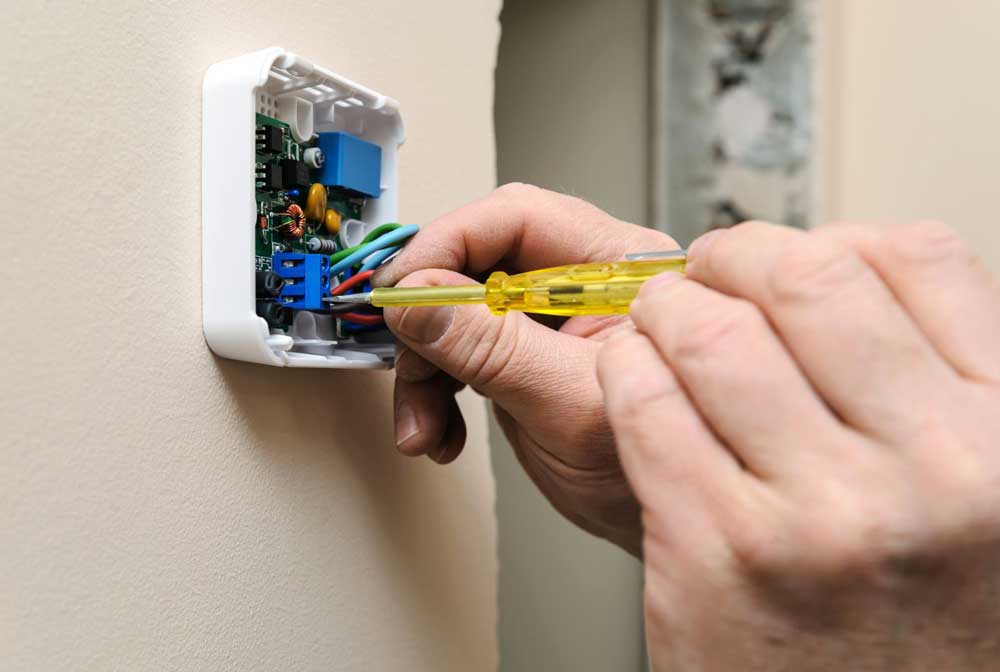 Thermostat Repair Near Me
